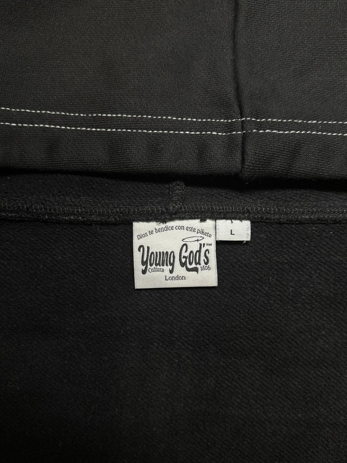 Halo Hoodie – Black (Zip-Up)