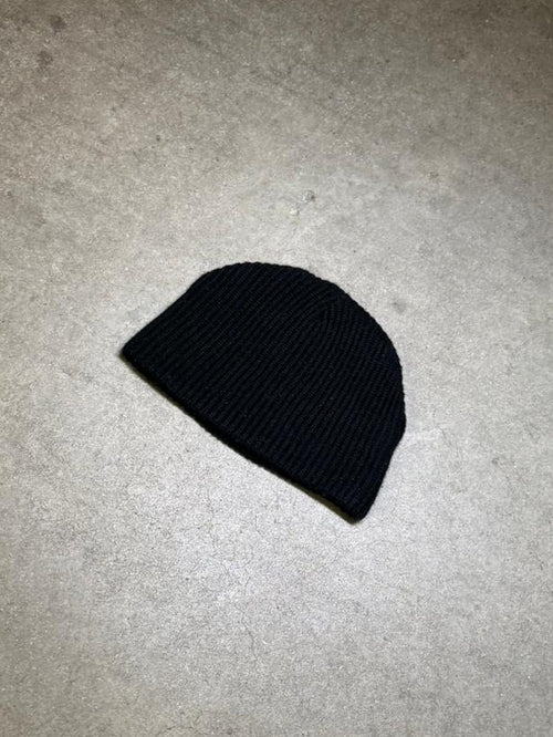 Halo Beanie – Black or Blue