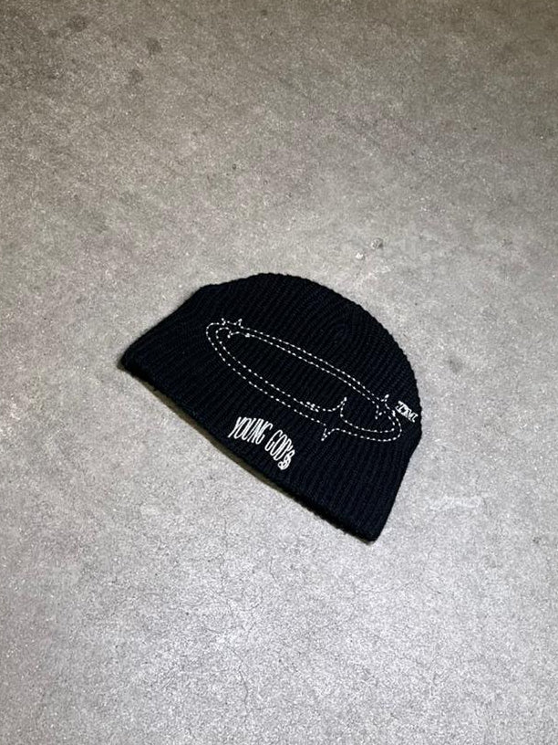 Halo Beanie – Black or Blue